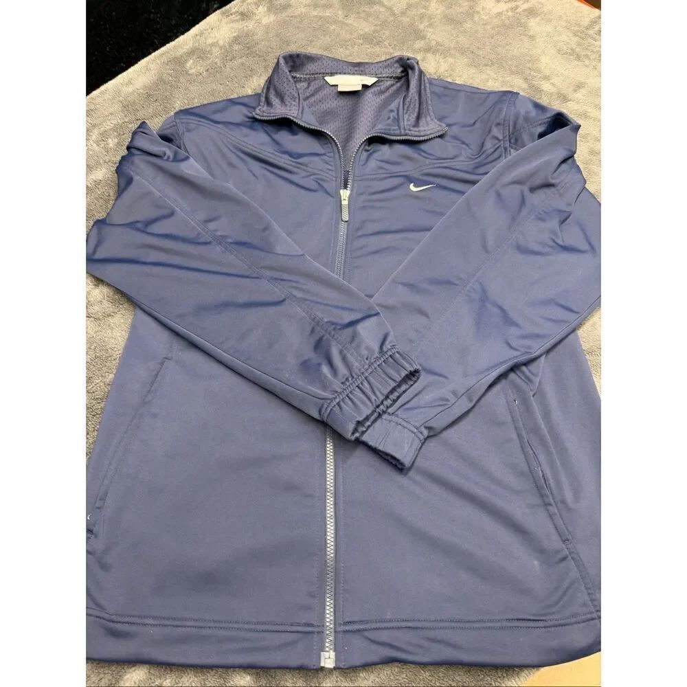 Nike Therma Fit Blue zip-up jacket in men’s large!